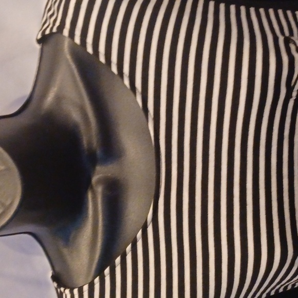 Seven7 Luxe Lane Bryant Long sheer sleeves TShirt - Picture 3 of 9